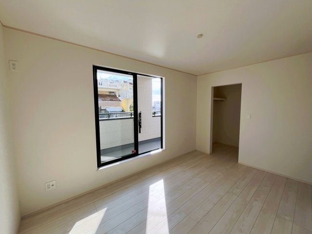 ハートフルタウン沖縄市南桃原　B号棟の洋室|7.2帖