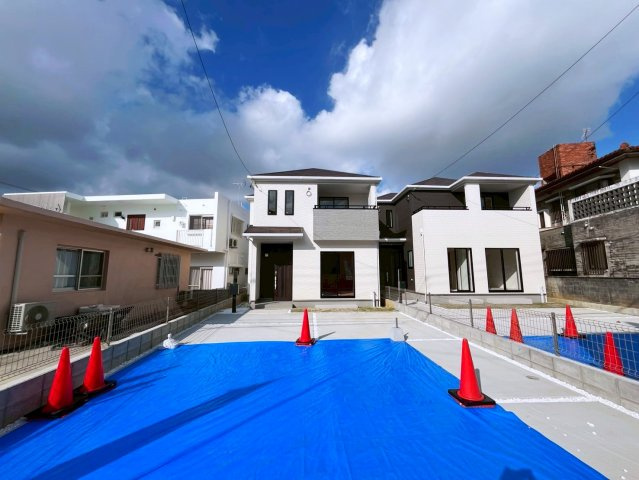 ハートフルタウン沖縄市南桃原　B号棟の外観|A号棟