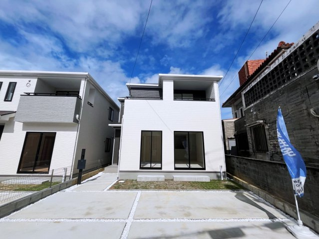 ハートフルタウン沖縄市南桃原　B号棟の外観