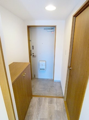 【玄関】 | リヴェールド和泉