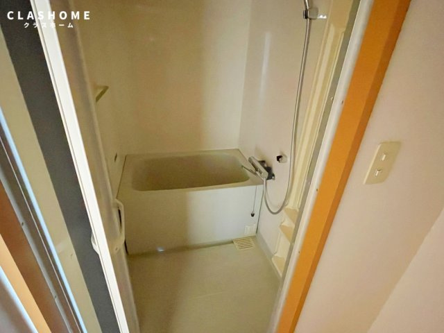 アミティエ　　　刈谷市近郊の賃貸はクラスホームの浴室|同物件の別部屋になります。