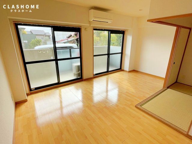 アミティエ　　　刈谷市近郊の賃貸はクラスホームの居間・リビング|同物件の別部屋になります。