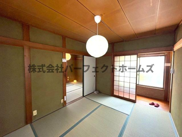 丘の上にある　　春のLa tortaの和室|明るい和室です