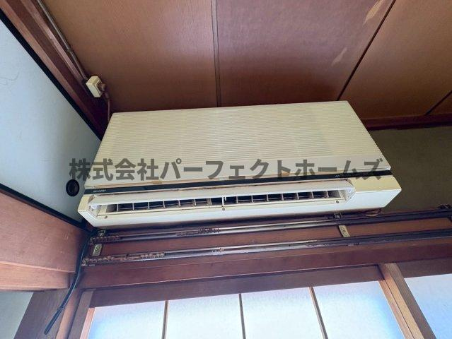 丘の上にある　　春のLa tortaの設備