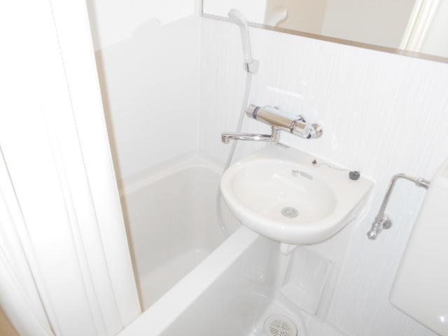 フェリオ西浦和の浴室