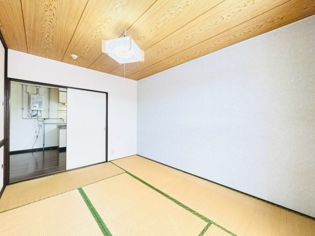 【寝室】 | 【CP対象】フロスティ川沿B