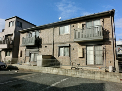 【外観】 | イレーネN | イレーネN　軽量鉄骨造２階建　日当たりのよい物件です