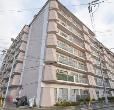 西京極ガーデンハイツの外観