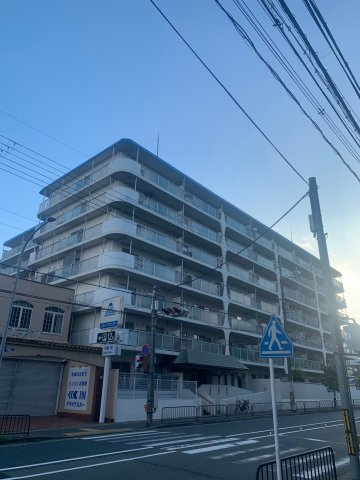 マンハイム山科の外観