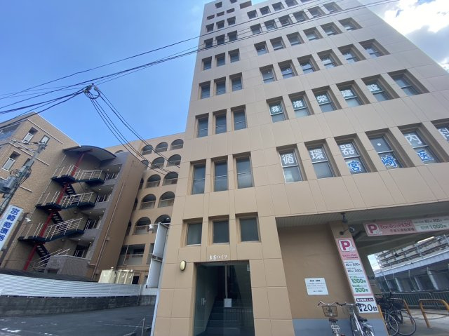 朱雀ハイツの外観