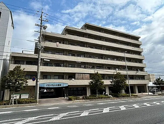 グランドゥール桂坂の外観
