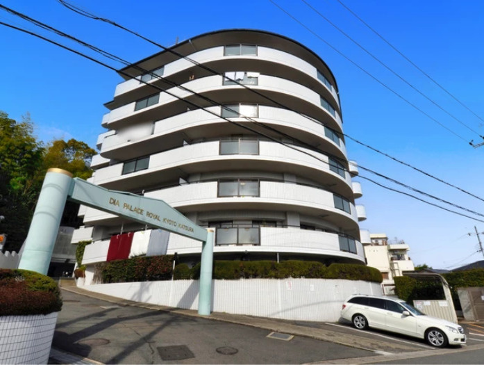 ダイアパレスロイヤル京都桂の外観