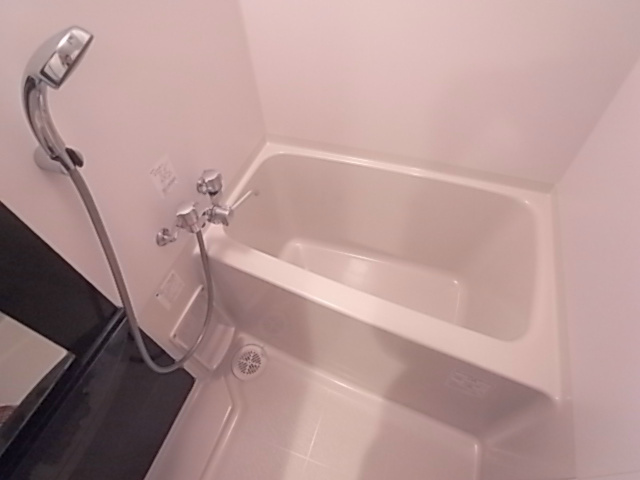 エスリード神戸WESTの浴室