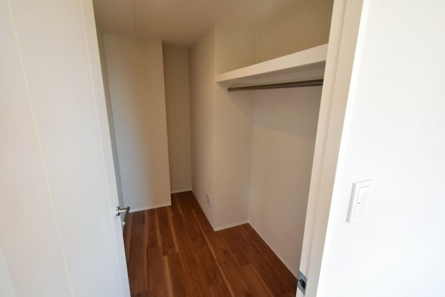 SUN BRIGHTの収納|ウォークインクローゼット