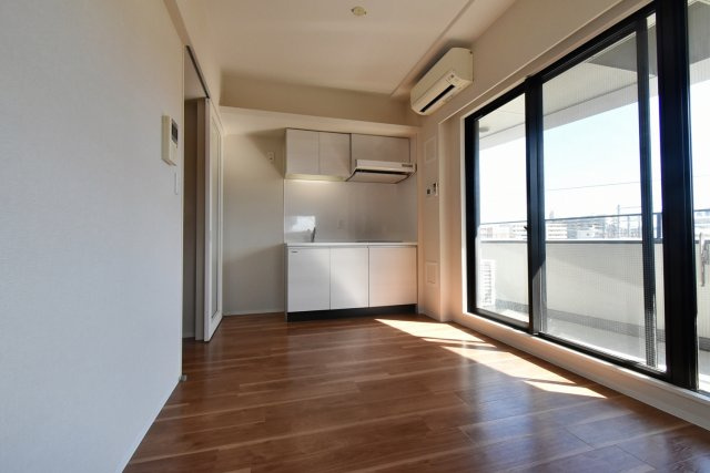 SUN BRIGHTの居間・リビング