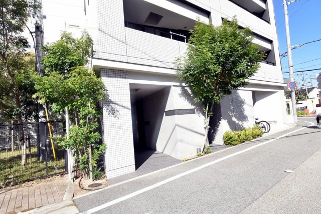 SUN BRIGHTのエントランス