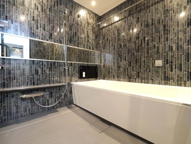 プレジオ宝塚ASIANの浴室