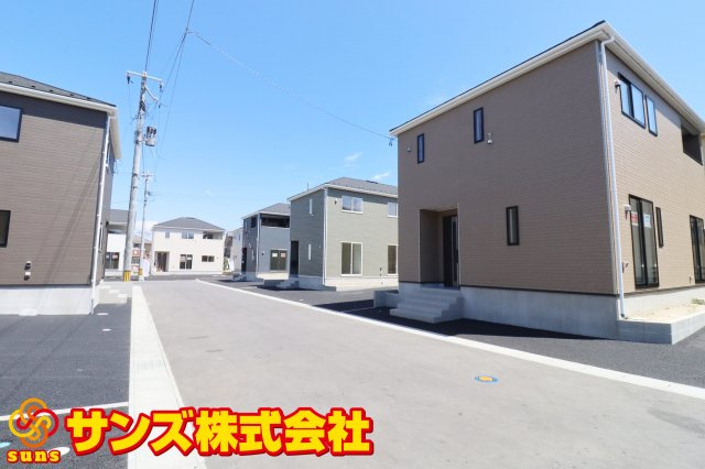 郡山市富久山町福原字大師前　　　６号棟　　　行健小学校、明健中学区の外観|南西側から見た区画全体