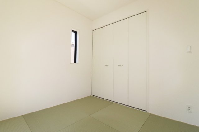 郡山市富久山町福原字大師前　　　６号棟　　　行健小学校、明健中学区の和室|リビングに隣接する和室