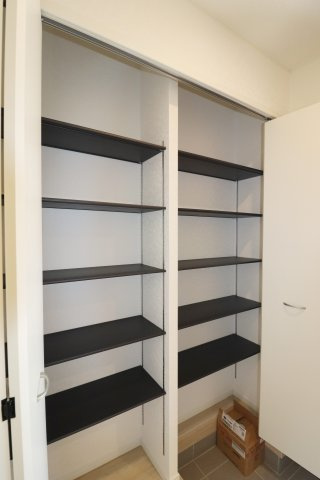 郡山市富久山町福原字大師前　　　６号棟　　　行健小学校、明健中学区の収納|シューズクローゼット♪