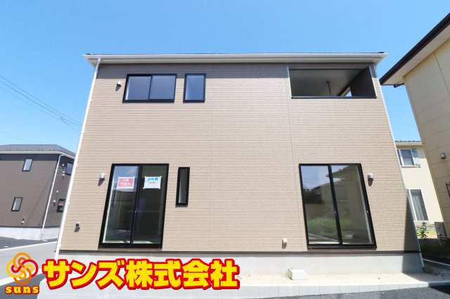 郡山市富久山町福原字大師前　　　６号棟　　　行健小学校、明健中学区の外観|南側から見た外観