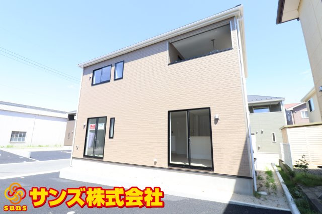 郡山市富久山町福原字大師前　　　６号棟　　　行健小学校、明健中学区の外観|南東側から見た外観