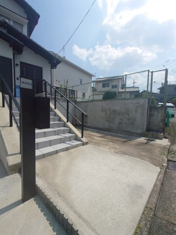 ◆スーパー、ドラッグストアが徒歩７分以内◆全居室６帖以上の３ＬＤＫ◆亀岡市西つつじケ丘大山台１丁目の駐車場|駐車場