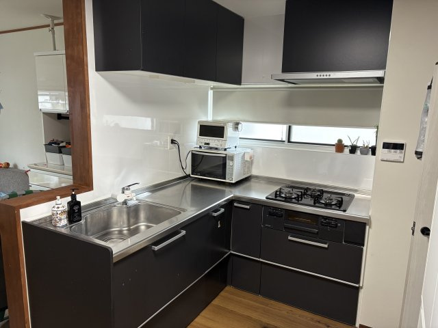 ◆スーパー、ドラッグストアが徒歩７分以内◆全居室６帖以上の３ＬＤＫ◆亀岡市西つつじケ丘大山台１丁目のキッチン|キッチン