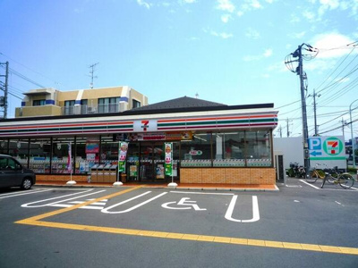 【エントランス】 | マロンタウン３番館 | セブンイレブンさいた…まで260m