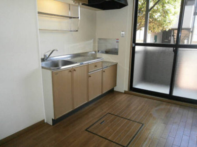 【キッチン】 | ロイヤルガーデン子安 A