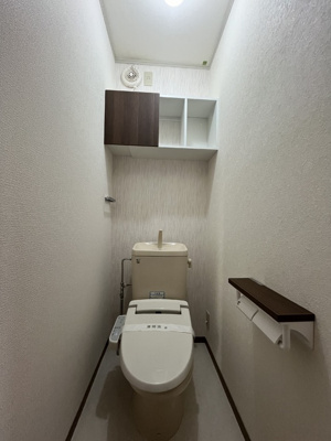 【トイレ】 | ロイヤルガーデン子安 A