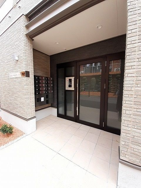 セイバリー西葛西Ⅱのエントランス