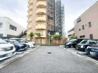 【駐車場】