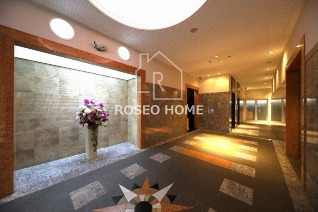 アーバンフラッツ瓦町のロビー