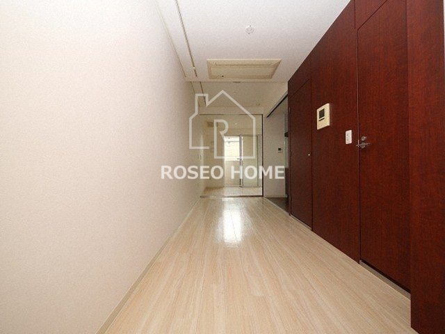 アーバンフラッツ瓦町の居間・リビング