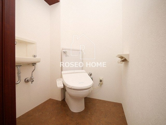 アーバンフラッツ瓦町のトイレ