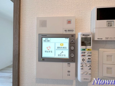 【セキュリティ】 | S-RESIDENCE亀島駅前blaze | モニター付きインターフォンです。