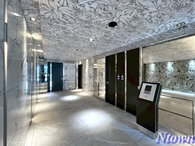 【エントランス】 | S-RESIDENCE亀島駅前blaze | 清潔なエントランスです