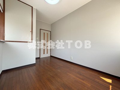  | 若葉町2丁目テラスハウス | 洋室5.5帖①