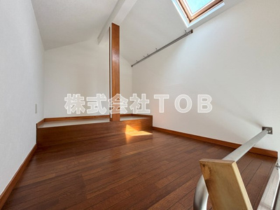 【内装】 | 若葉町2丁目テラスハウス | ロフト