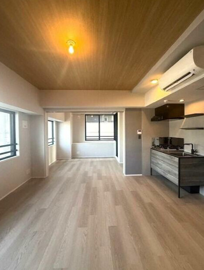 レジディア広尾南のロビー