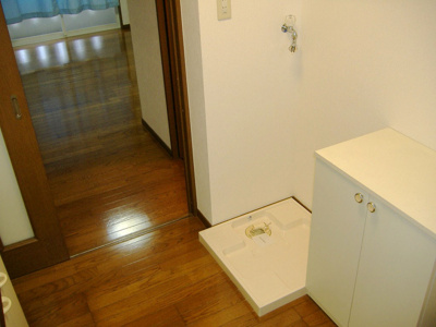 【設備】 | ハイネス | （洗濯機パン）