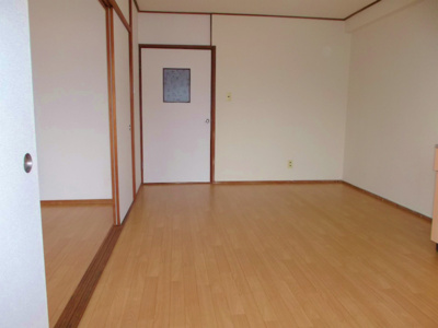 【居間・リビング】 | 佐波ハイツ | （ＤＫ）