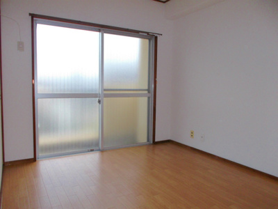 【寝室】 | 佐波ハイツ