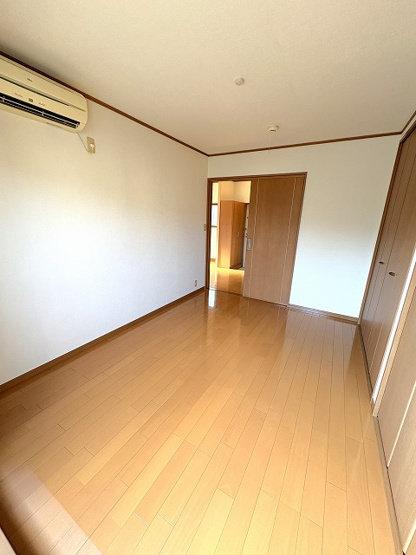 【洋室】 | ガーデンフォー