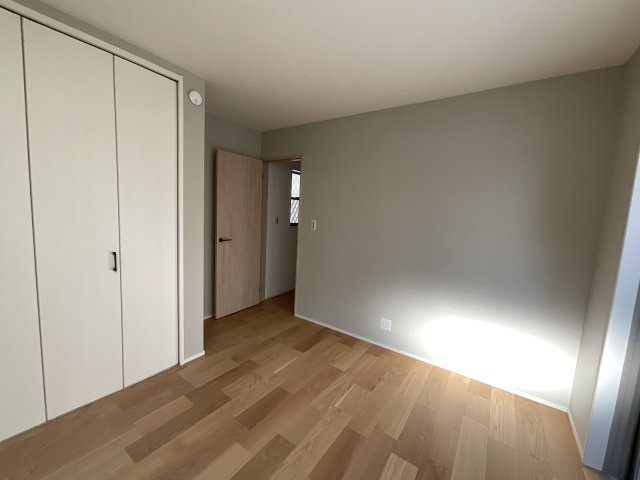 美園町戸建PJの洋室