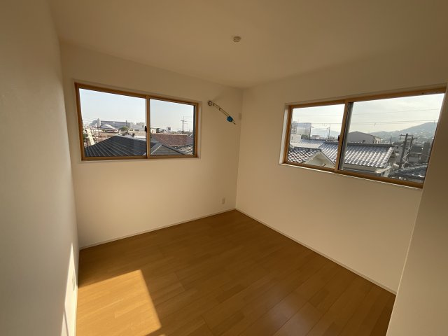 美園町戸建PJの洋室