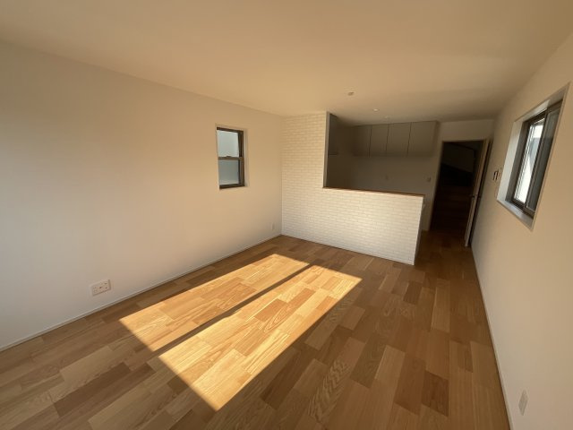 美園町戸建PJの居間・リビング