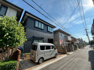 【前面道路含む現地写真】