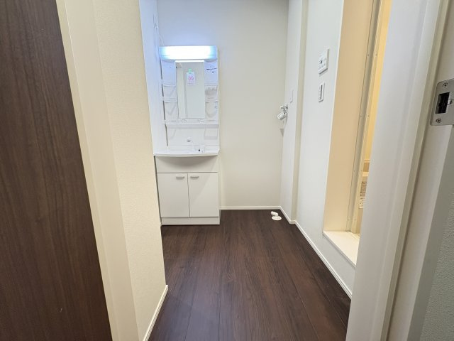 MELDIA福生Ⅲの洗面所